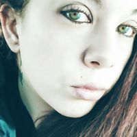 Samantha Travis Photo 20