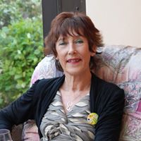 Theresa Lynch Photo 8