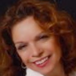 Linda Maxwell Photo 14