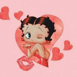 Elisabeth Lucas Photo 4