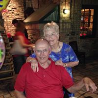 Pauline Evans Photo 16