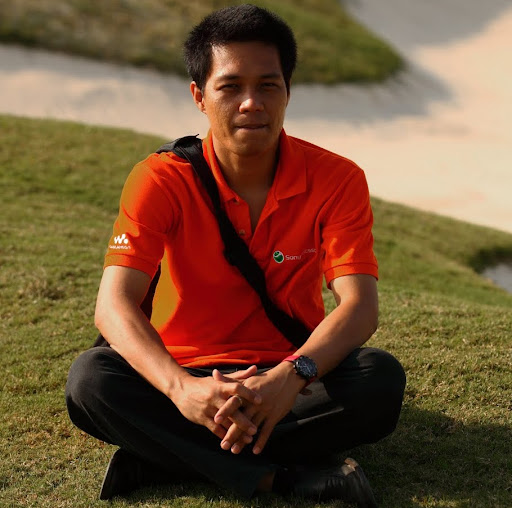 Robert Diaz Photo 13