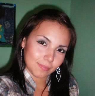 Elizabeth Trejo Photo 13