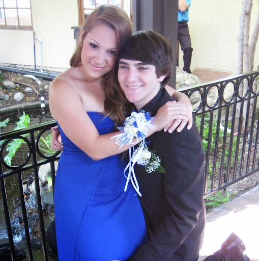 Elizabeth Cochran Photo 17 Elizabeth Cochran Photo 17