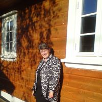 Helen Nielsen Photo 9