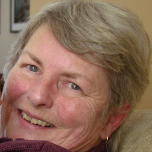Marilyn Miles Photo 34