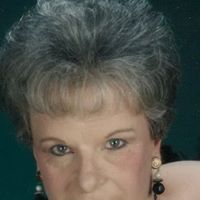 Minnie Martin Photo 22