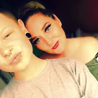 Mandy Nicholas Photo 13