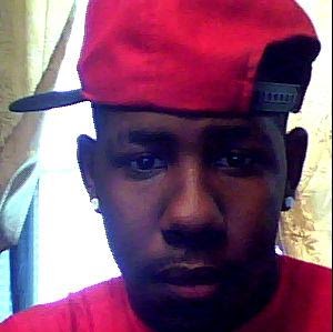 Quinton Moore Photo 6