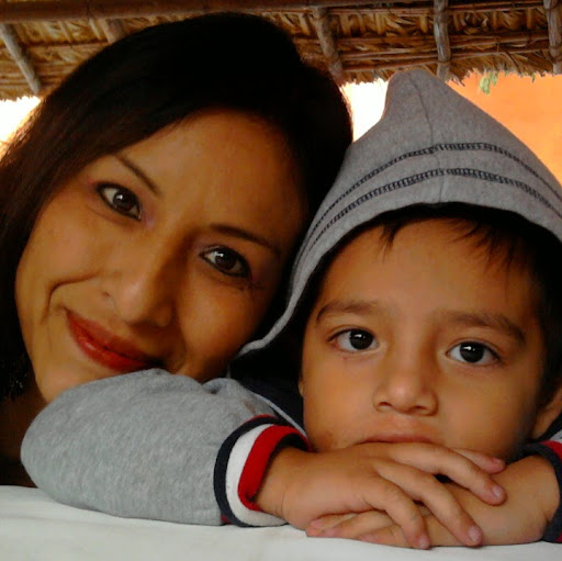 Celia Villanueva Photo 10