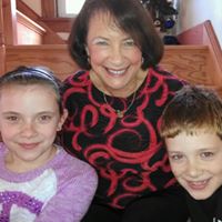 Barbara Harvey Photo 31