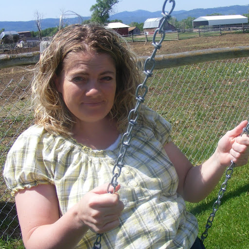 Melissa Webster Photo 29