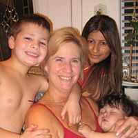 Theresa Quintanilla Photo 15