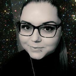 Michelle Gore Photo 17