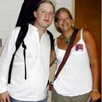 Jennifer Call Photo 27