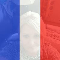 Michelle Shelley Photo 40