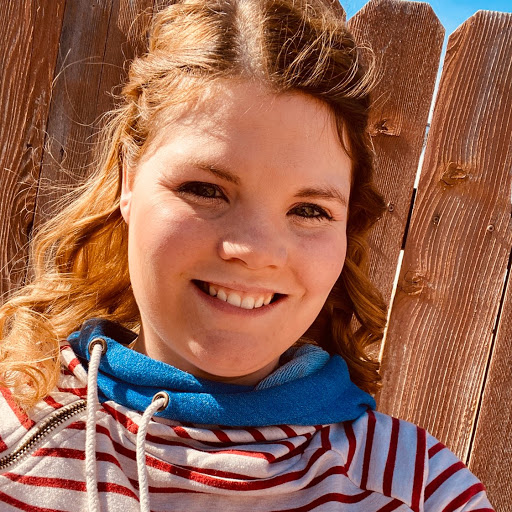 Leigh Mitchell Photo 16