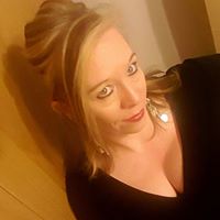 Julie Pollard Photo 16