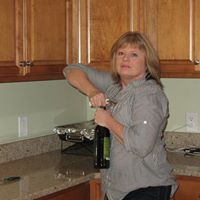 Christine Younger Photo 4