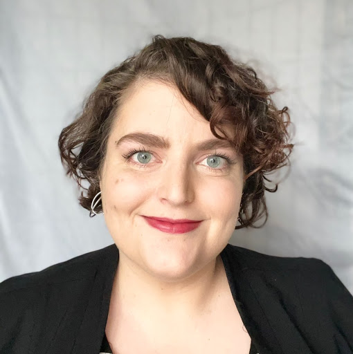 Caroline Bailey Photo 33