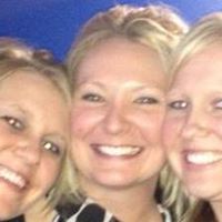 Molly Mills Photo 37