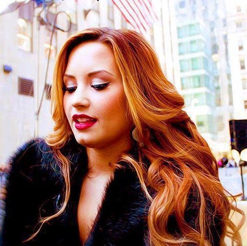 Sarah Horan Photo 5