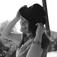 Maria Cirino Photo 9