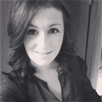 Samantha Bennett Photo 20