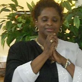 Sharon Ellsworth Photo 25