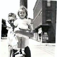 Annie Russ Photo 3