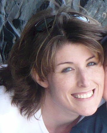 Sara Tucker Photo 11