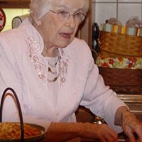 Virginia Sharp Photo 37