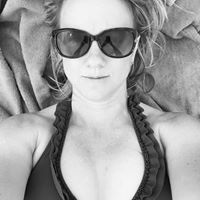 Megan Cameron Photo 32