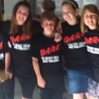 Lauren Armstrong Photo 21