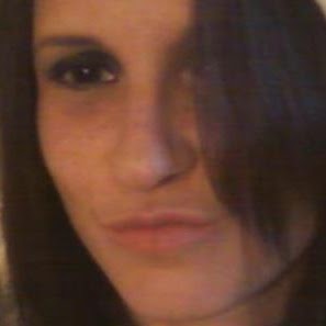 Amber Thomason Photo 9