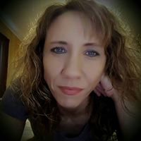 Angela Peek Photo 33