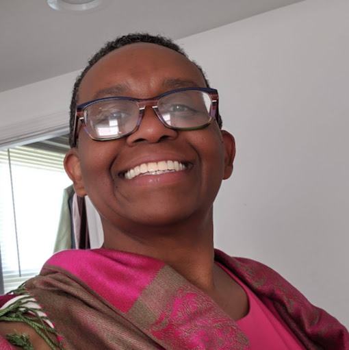 Lorraine Edwards Photo 34