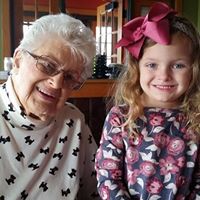 Ruth Vaughan Photo 20