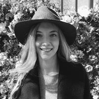 Kristen Dunbar Photo 19