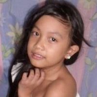 Pauline Rosales Photo 10