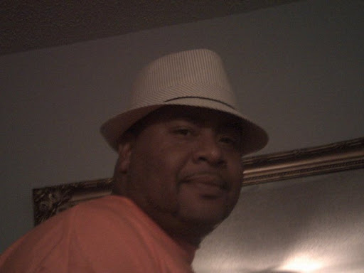 Kenneth Haynes Photo 23