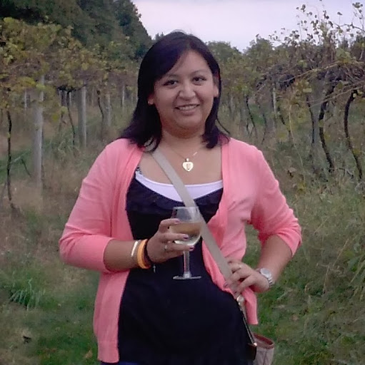 Anna Aguilar Photo 16