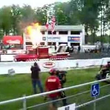 Jeffery Howell Photo 31