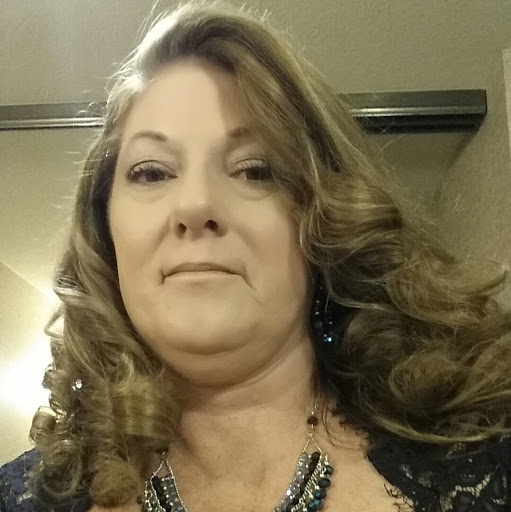 Sheri Hardy Photo 8