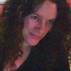 Lisa Miles Photo 29
