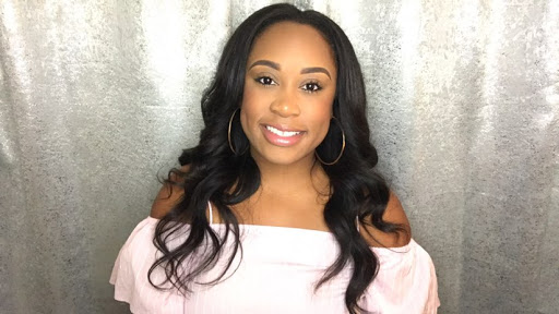 Jennifer Woodson Photo 36