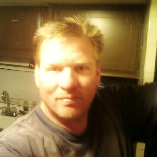 Thomas Skelton Photo 9
