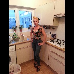 Lisa Manley Photo 26