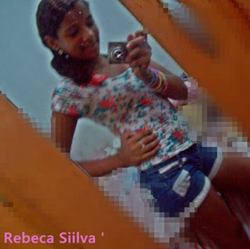 Rebeca Silva Photo 5
