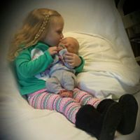 Erin Hood Photo 28